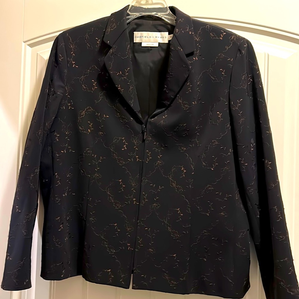 Garfield & Marks Suit Blazer size 12 and Pants size 10